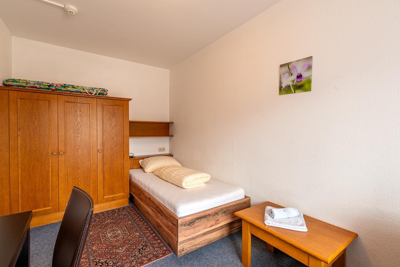 Wohlfuehlhotel Schiestl Fuegen Luaran gambar