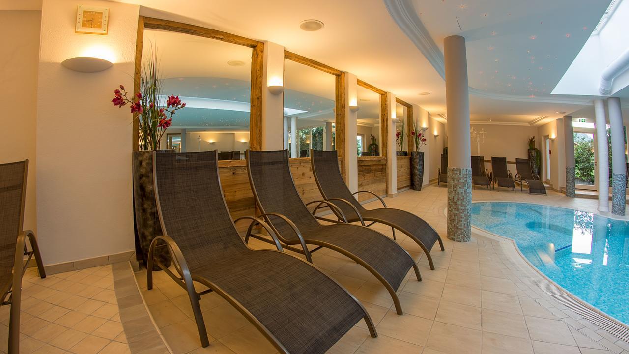 Wohlfuehlhotel Schiestl Fuegen Luaran gambar
